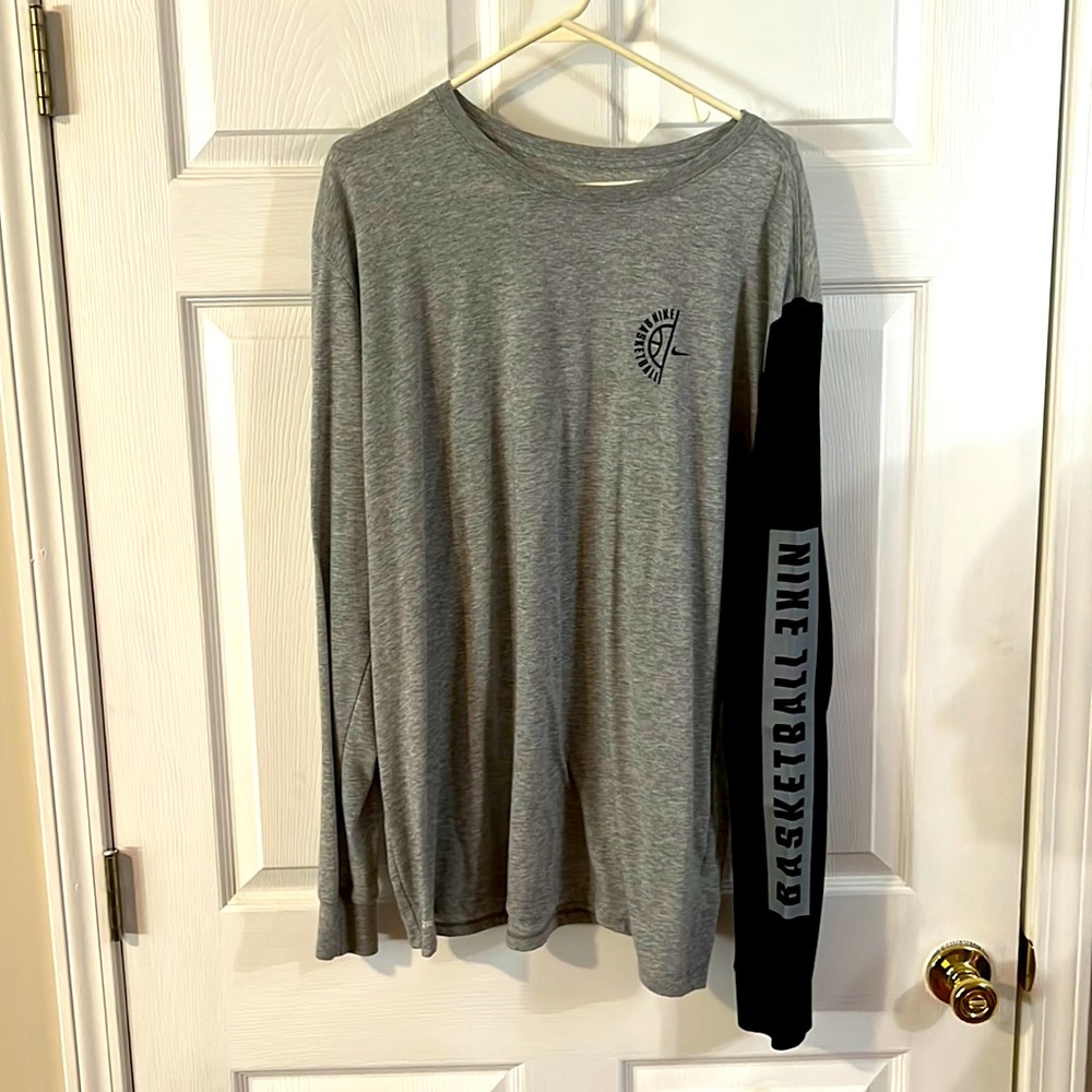 2XL Nike Basketball LS T-Shirt